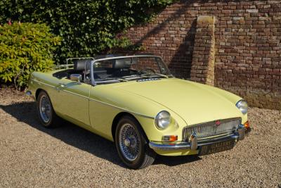 1977 MG B Roadster Overdrive