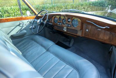 1962 Rolls - Royce Phantom V by James Young &ldquo;The Paris Salon-Porte de Versailles&rdquo;