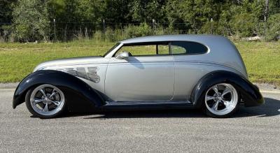 1939 Ford Deluxe