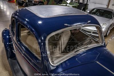 1935 Ford Model 48