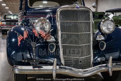 1935 Ford Model 48