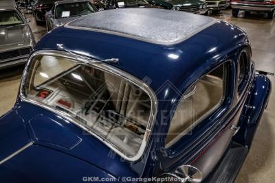 1935 Ford Model 48