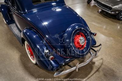 1935 Ford Model 48