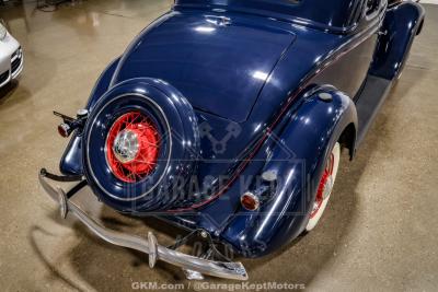 1935 Ford Model 48