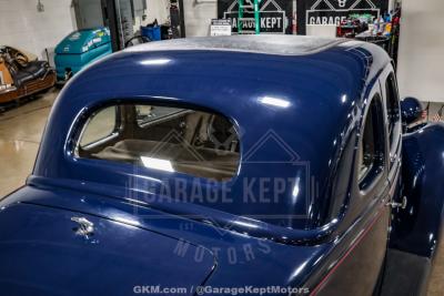 1935 Ford Model 48