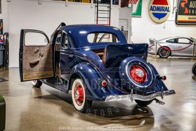1935 Ford Model 48