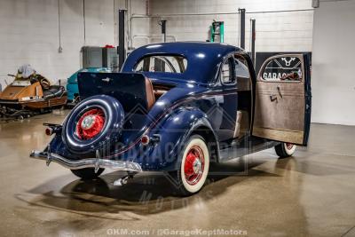 1935 Ford Model 48