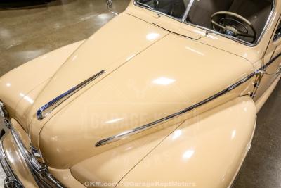 1947 Ford Deluxe