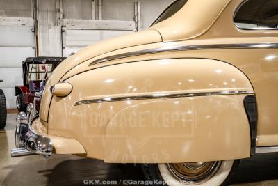 1947 Ford Deluxe