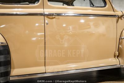 1947 Ford Deluxe