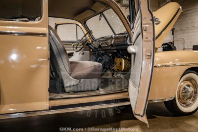 1947 Ford Deluxe