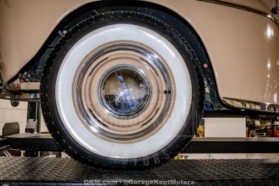 1947 Ford Deluxe