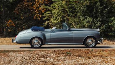 1962 Rolls - Royce Silver Cloud II H.J. Mulliner Drophead Coupe