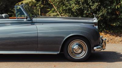 1962 Rolls - Royce Silver Cloud II Drophead Coupe by H.J. Mulliner