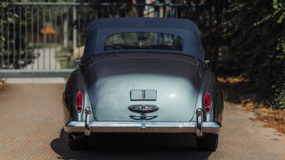 1962 Rolls - Royce Silver Cloud II Drophead Coupe by H.J. Mulliner