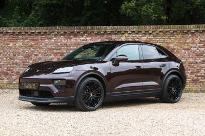 2025 Porsche Macan 4S &ldquo;Copper Ruby Metallic&rdquo;