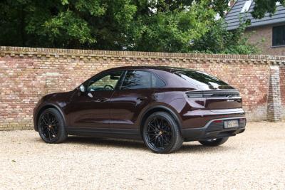 2025 Porsche Macan 4S &ldquo;Copper Ruby Metallic&rdquo;