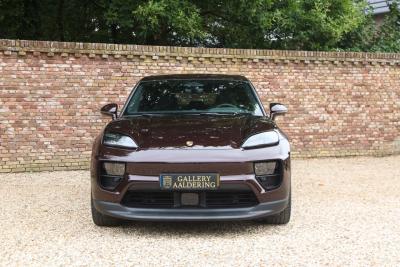 2025 Porsche Macan 4S &ldquo;Copper Ruby Metallic&rdquo;