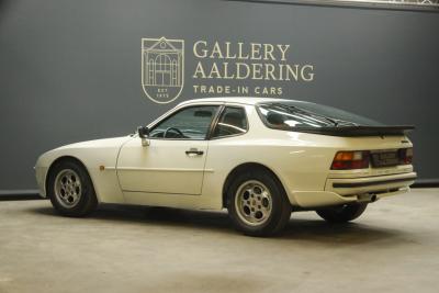 1986 Porsche 944 2.5 Coup&eacute; &ldquo;Alpinwei&szlig;&rdquo;