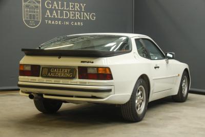 1986 Porsche 944 2.5 Coup&eacute; &ldquo;Alpinwei&szlig;&rdquo;