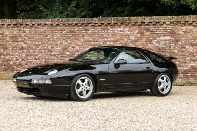 1994 Porsche 928 GTS &ldquo;Black over black&rdquo;