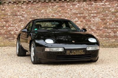1994 Porsche 928 GTS &ldquo;Black over black&rdquo;