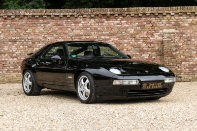 1994 Porsche 928 GTS &ldquo;Black over black&rdquo;