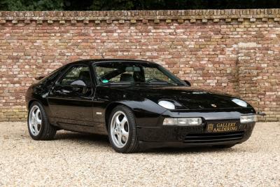 1994 Porsche 928 GTS &ldquo;Black over black&rdquo;