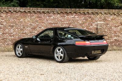1994 Porsche 928 GTS &ldquo;Black over black&rdquo;