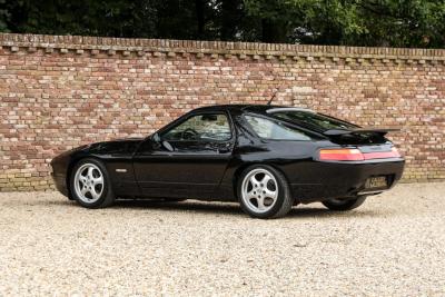 1994 Porsche 928 GTS &ldquo;Black over black&rdquo;