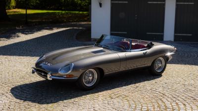 1965 Jaguar E-Type Series 1 4.2 Roadster