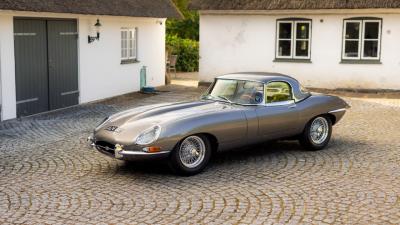 1965 Jaguar E-Type Series 1 4.2 Roadster