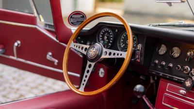 1965 Jaguar E-Type Series 1 4.2 Roadster