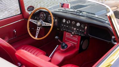 1965 Jaguar E-Type Series 1 4.2 Roadster