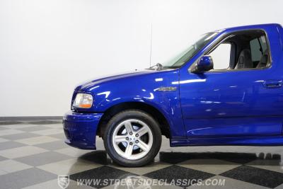 2003 Ford F-150 Lightning SVT