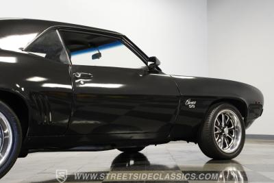 1969 Chevrolet Camaro SS 454 Tribute