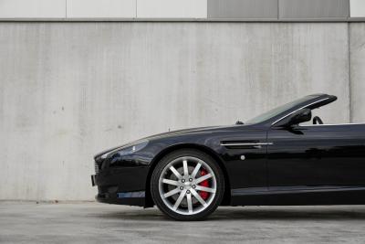 2011 Aston Martin DB9 Volante
