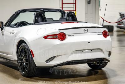 2022 Mazda MX-5 Miata