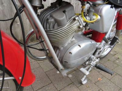 1962 Moto Guzzi 125 STORNELLO