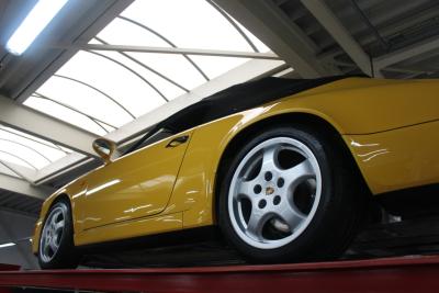 1993 Porsche 964 Speedster Small Body &ldquo;49.000 kms - Speedgelb&rdquo;
