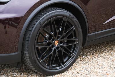2025 Porsche Macan 4S &ldquo;Copper Ruby Metallic&rdquo; PRICE INCL. VAT