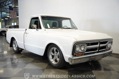 1968 GMC C10 Restomod