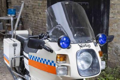 1988 NORTON INTERPOL 2