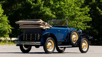 1931 Ford Model A De Luxe 2-Door Phaeton