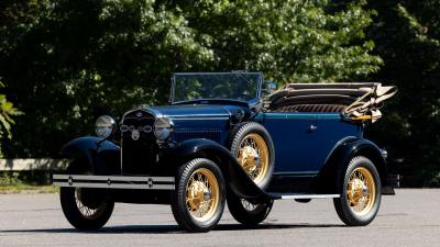 1931 Ford Model A De Luxe 2-Door Phaeton