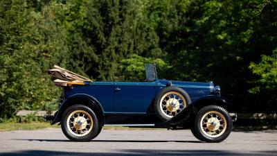 1931 Ford Model A De Luxe 2-Door Phaeton