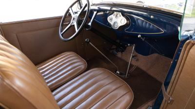 1931 Ford Model A De Luxe 2-Door Phaeton
