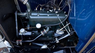 1931 Ford Model A De Luxe 2-Door Phaeton
