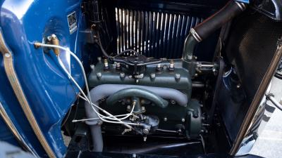 1931 Ford Model A De Luxe 2-Door Phaeton