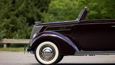 1937 Ford V8 De Luxe Convertible Cabriolet